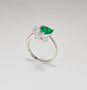  925 Sterling Silver 5 Carat Created Emerald Heart Shape Engagement Ring